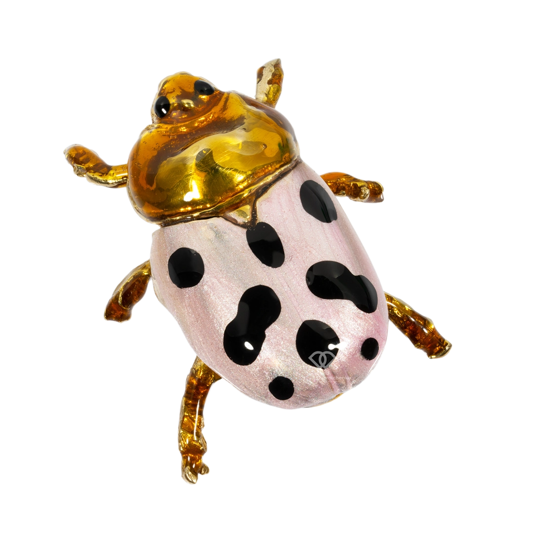 Брошь Скарабей